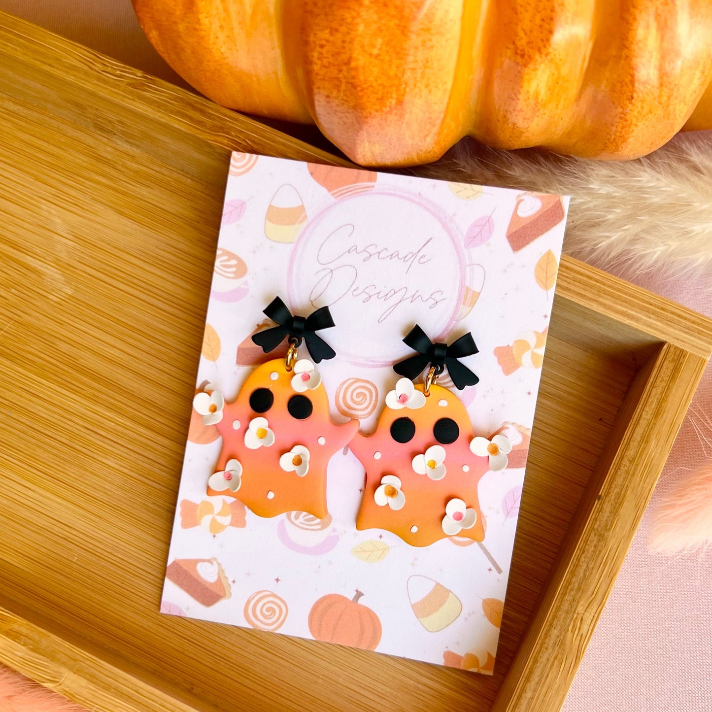 The Ghosti Floral | Ombre Ghost Pumpkin Clay Earrings