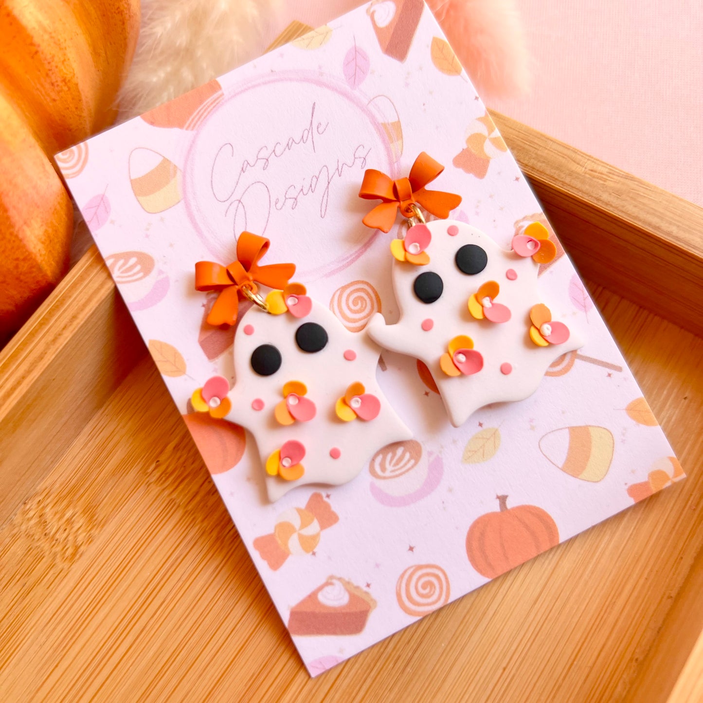 The Ghosti Floral | Ombre Ghost Pumpkin Clay Earrings