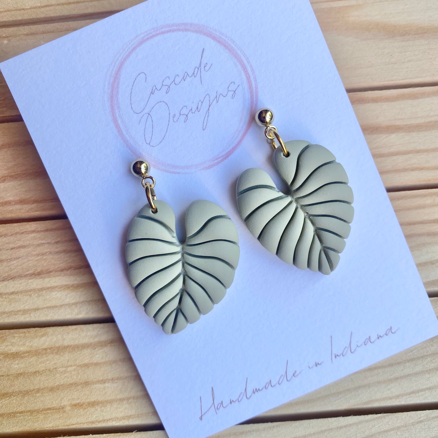 The Arielle | Mint Palm Leaf Clay Earrings