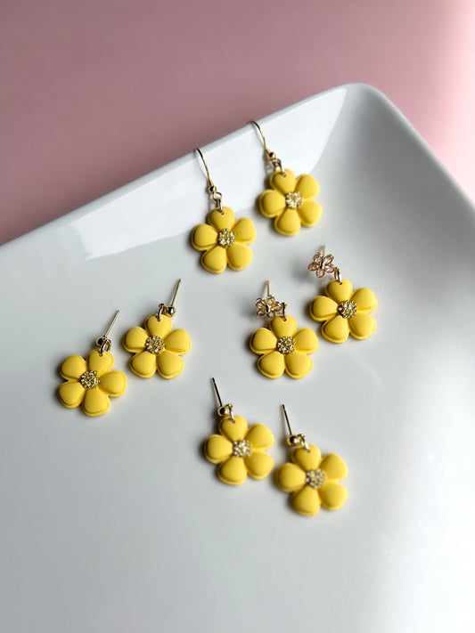 The Mae | Yellow Flower Clay Earrings