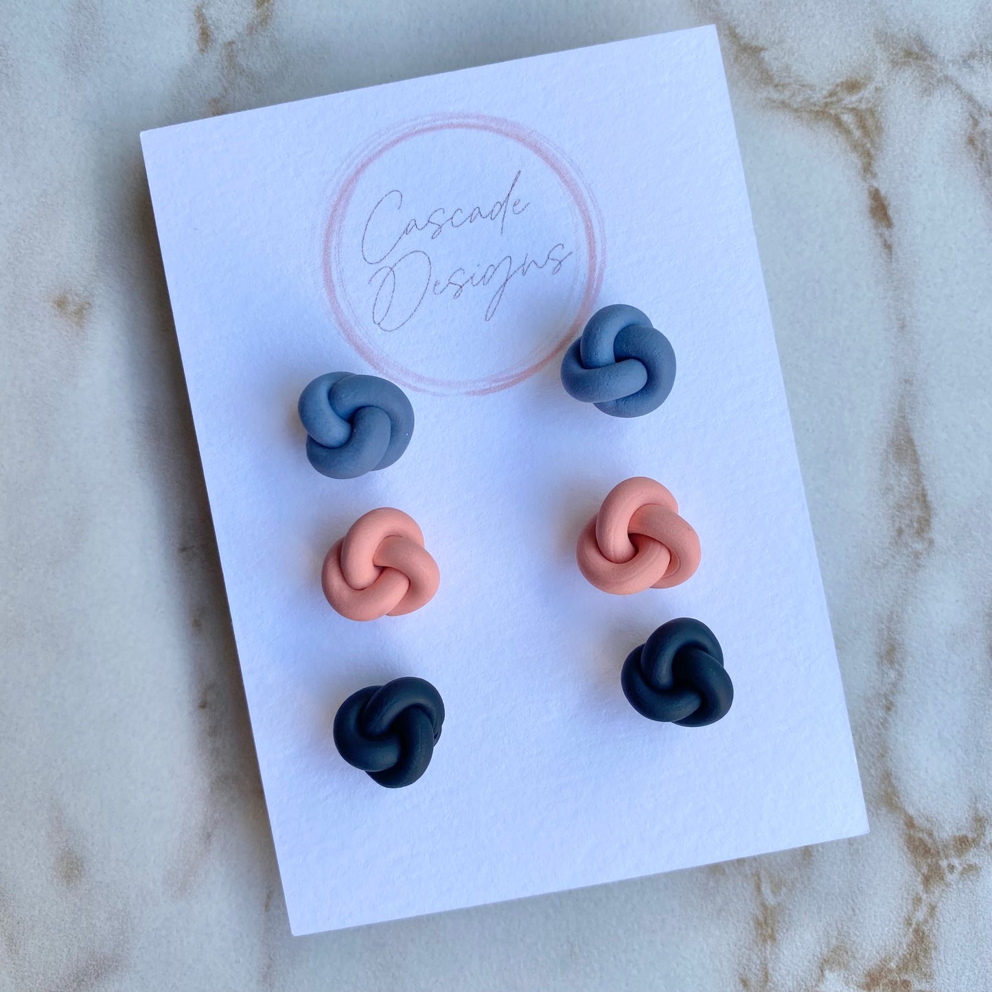 The Kenzi Single | Knot Clay Earrings