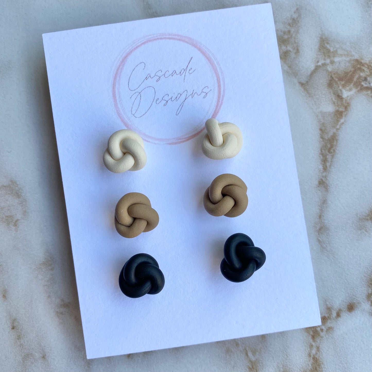 The Kenzi Single | Knot Clay Earrings