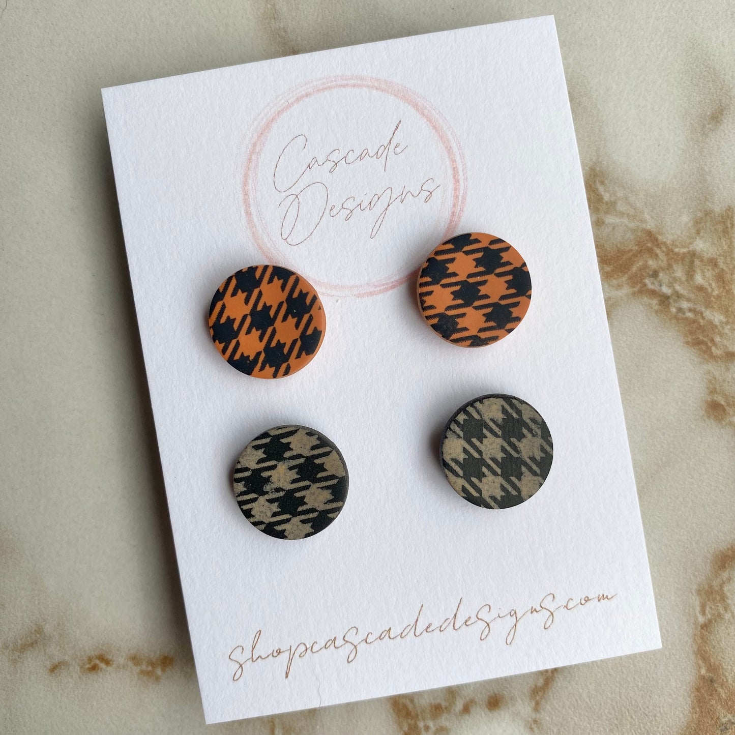 The Flanni | Flannel Round Clay Earring Studs