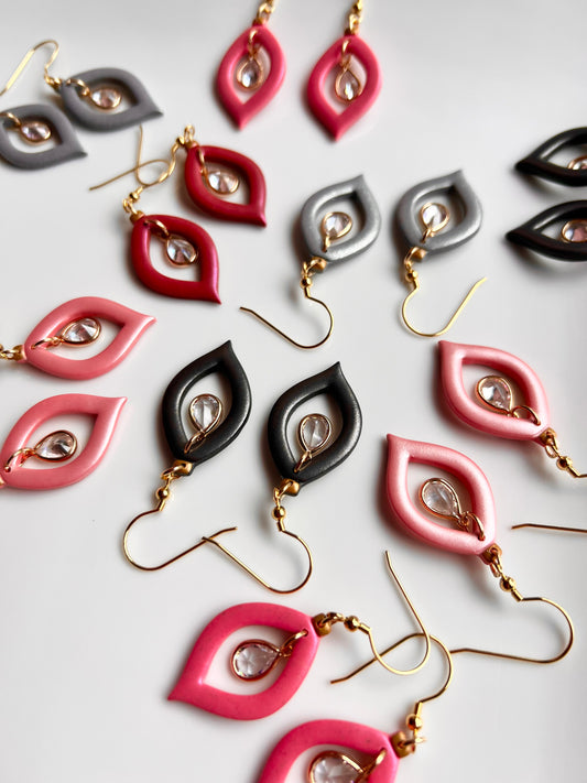 The Wonderland | Shimmery Ornament Gem Clay Earrings