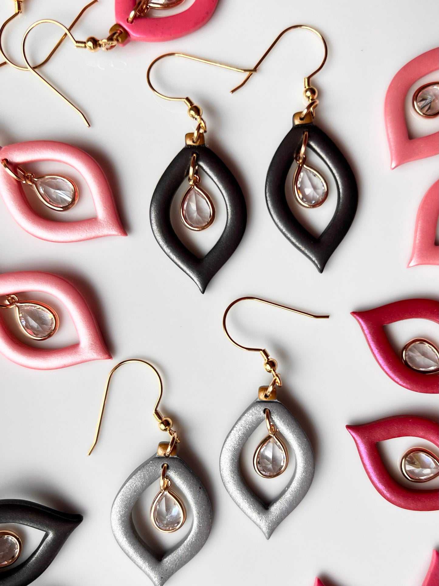 The Wonderland | Shimmery Ornament Gem Clay Earrings