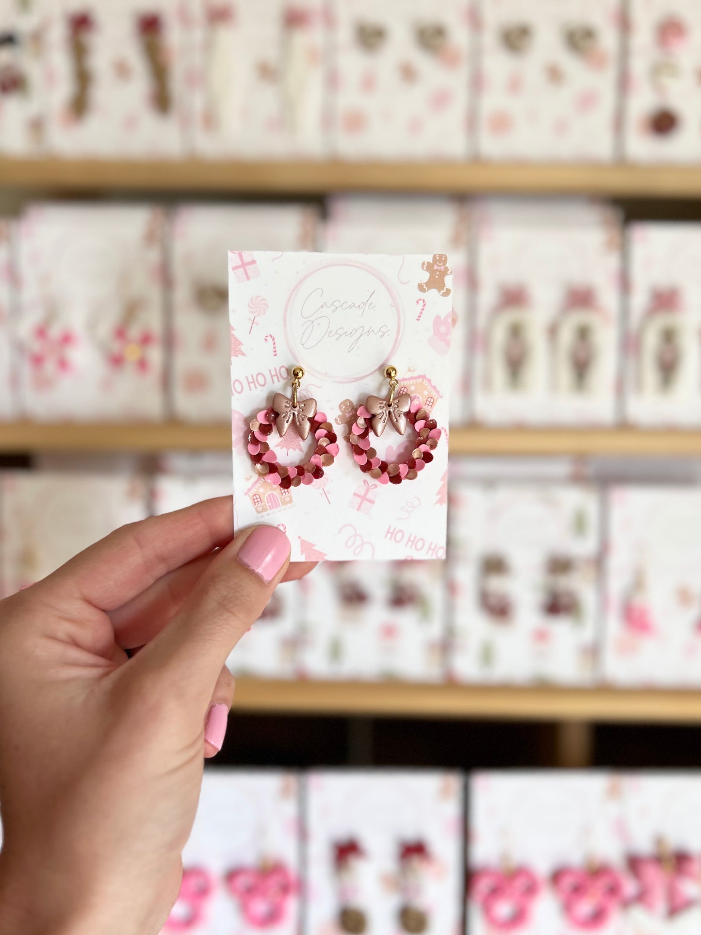 The Holli | Dusted Christmas Wreath Clay Earrings