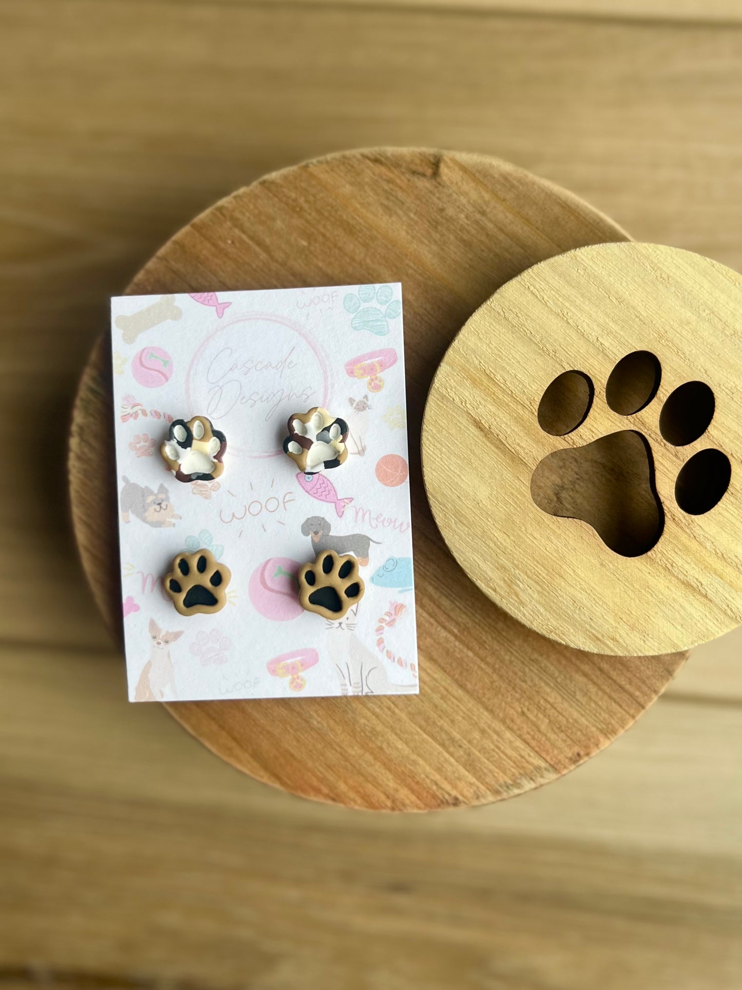 The Winnie | Paw Print Clay Studs - Set of 2
