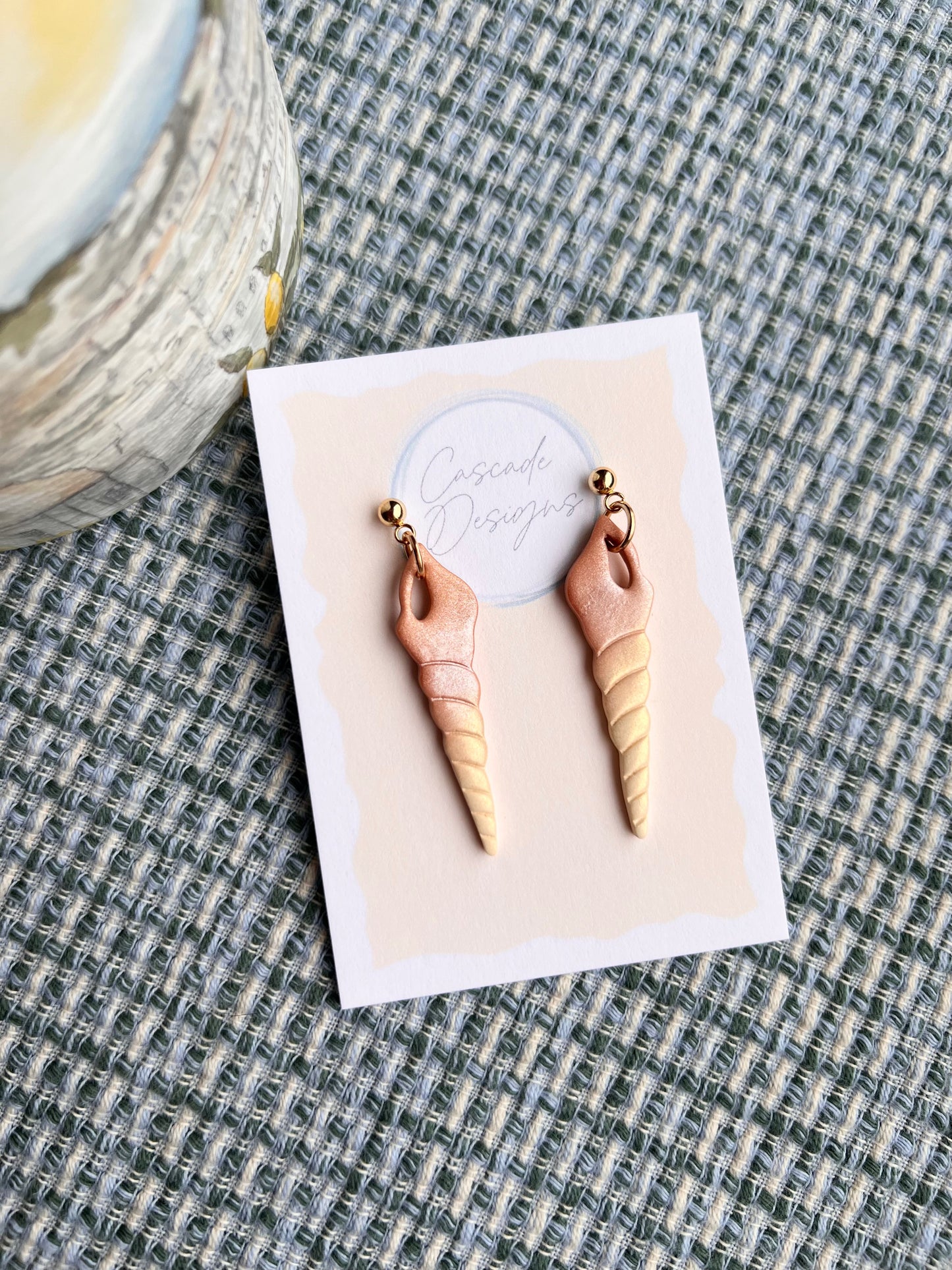 The Verona | Turret Shell Ombre Clay Earrings