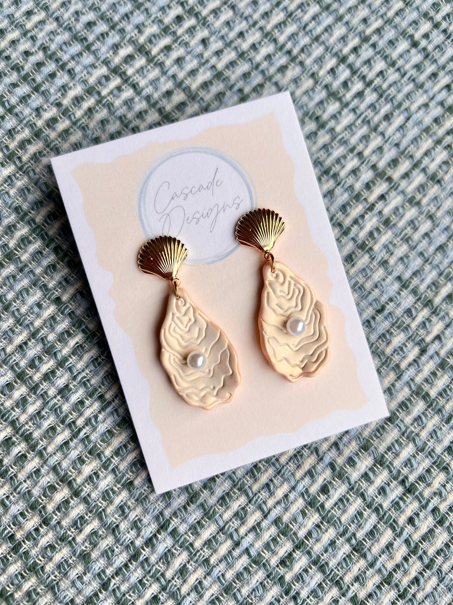 The Coasta | Shimmery Oyster and Pearl Clay Earrings