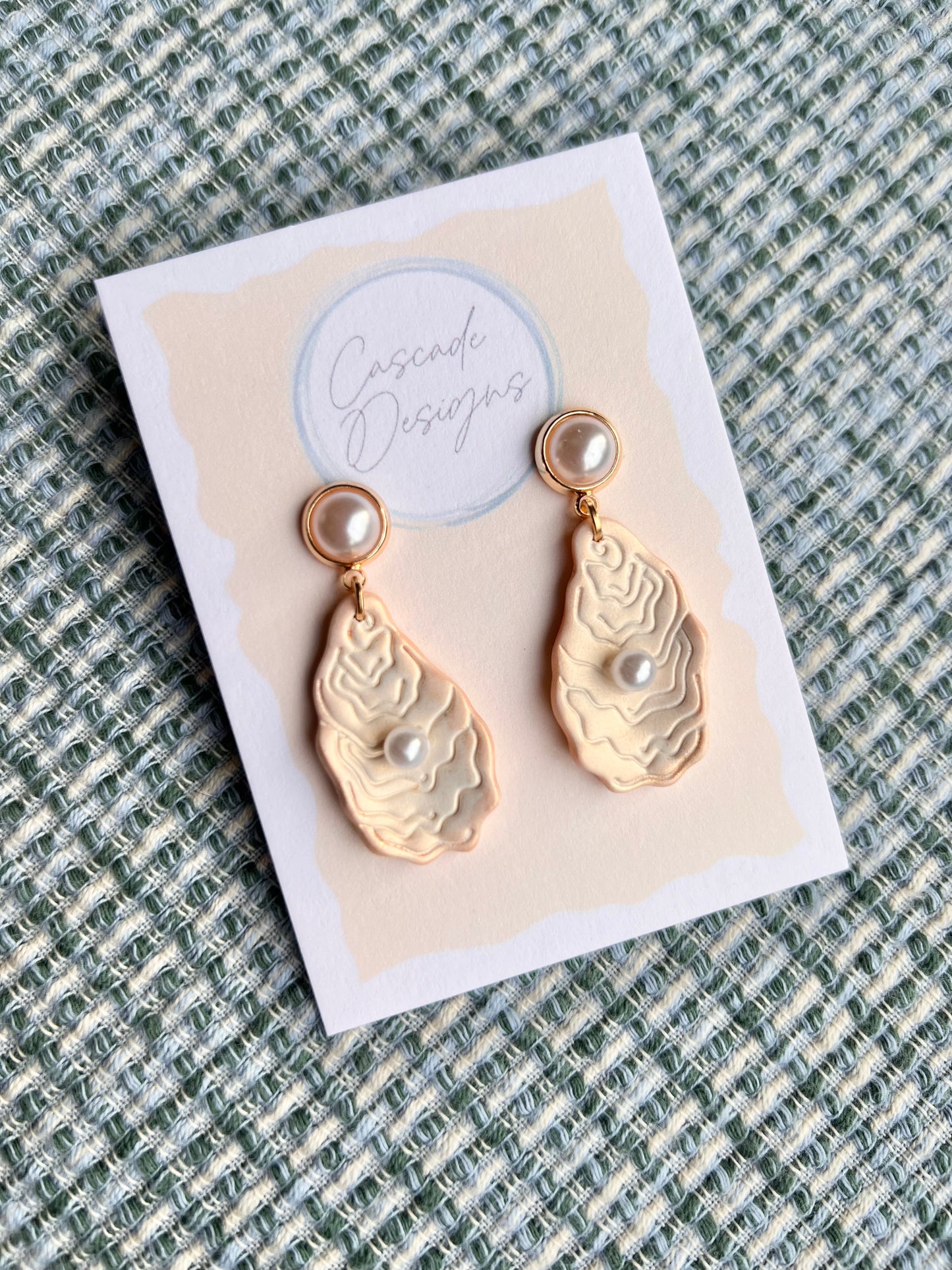 The Coasta | Shimmery Oyster and Pearl Clay Earrings